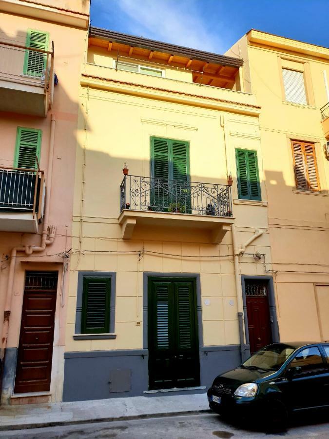 Apartamento Casa Verdi, Confortevole Bilocale In Centro, 1° P Bagheria Exterior foto